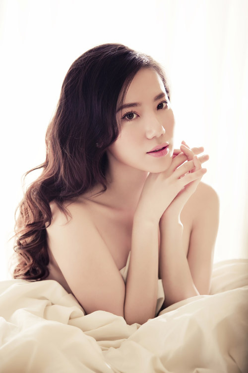 三男一女做爰视频试看